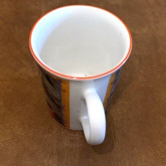 Crown Trent Fine Bone China Teddy Bear Mug - Picture 3 of 7